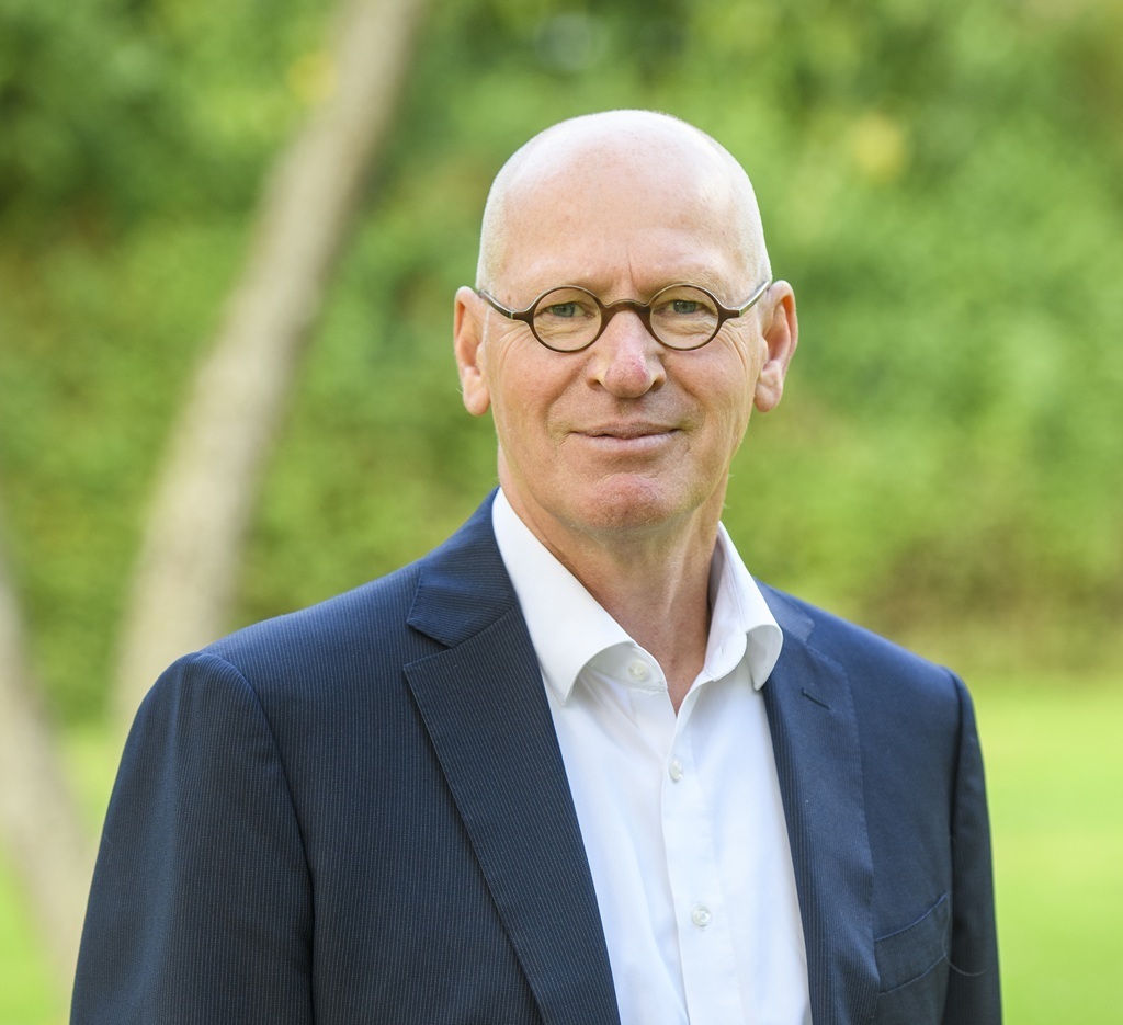 De cruciale economische uitrusting van ons land omvat ons. 4 image